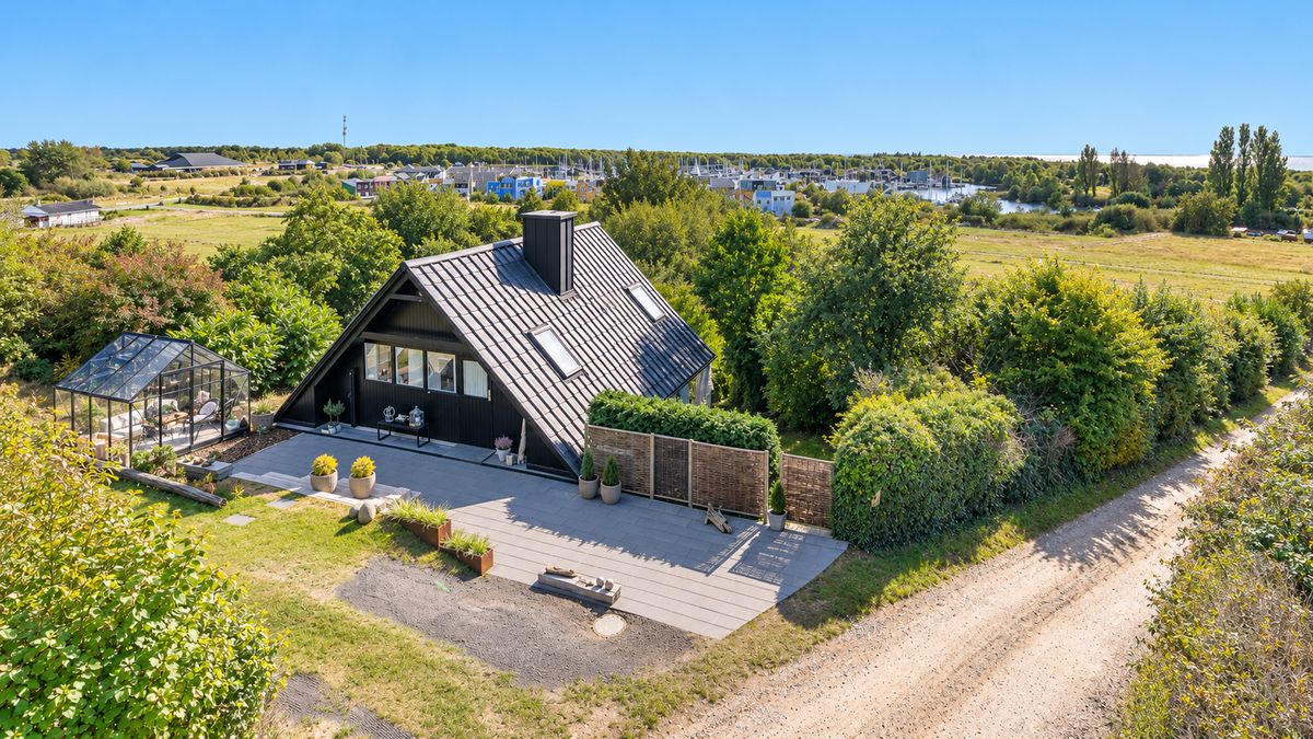 Drosselvej 2, Lærkelunden, 8400 Ebeltoft