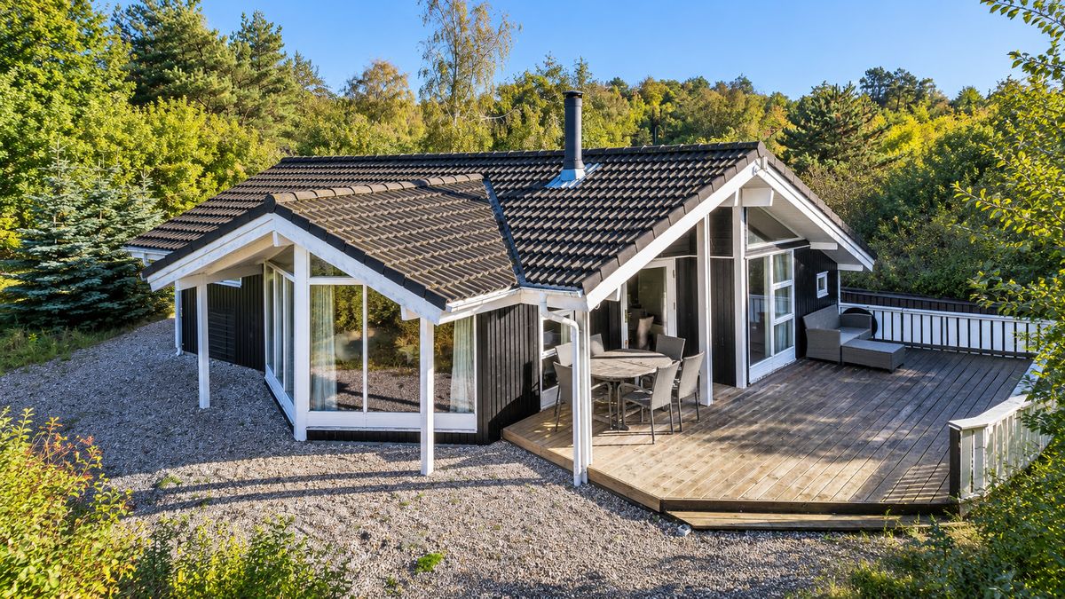 Gl. Kirkebjerg 2, Stødov, 8420 Knebel
