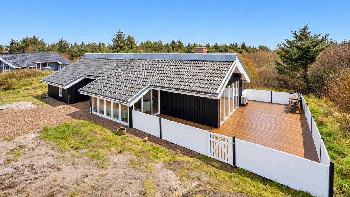 Kr Madsens Vej 11, Haurvig, 6960 Hvide Sande