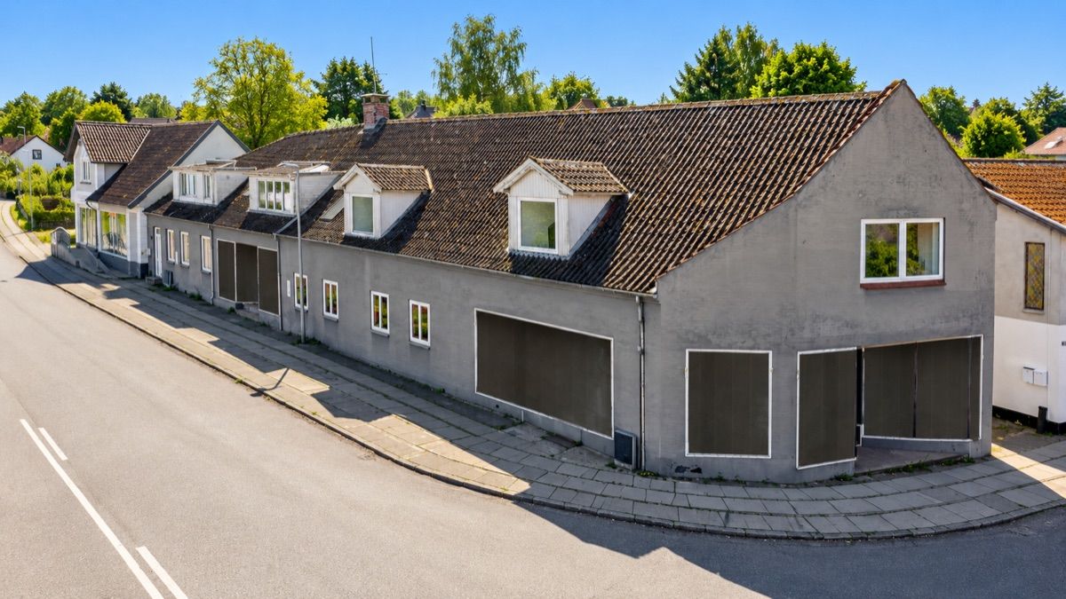 Storegade 2 + 4, 8950 Ørsted