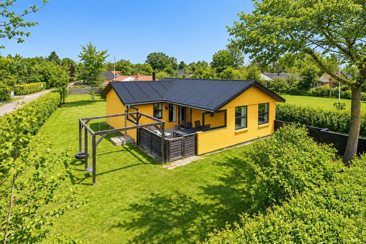 Strandagervej 1, Dyngby Strand, 8300 Odder
