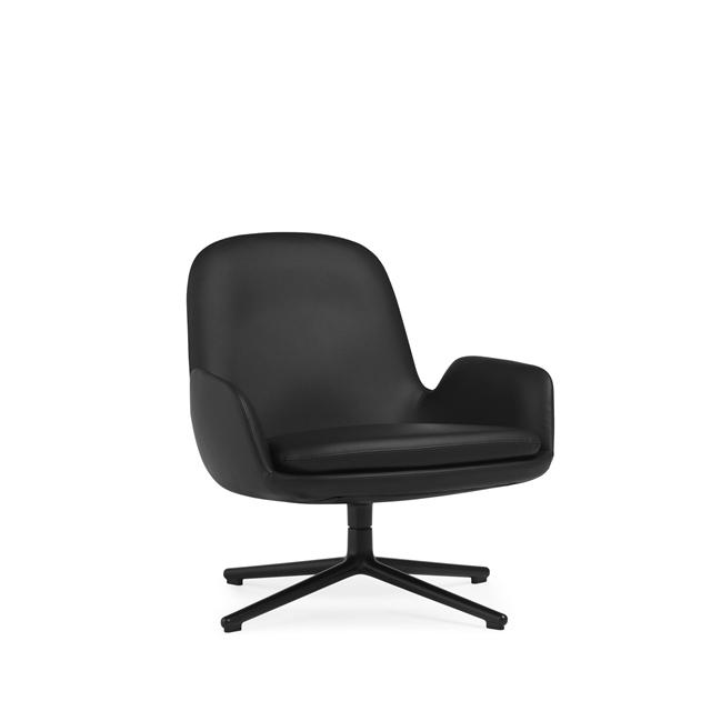 Normann Copenhagen Era Lænestol i Sort Aluminium og Læder