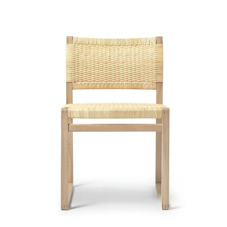 Fredericia Furniture BM61 Stol i Eg Lak - Fantastisk Tilbud!