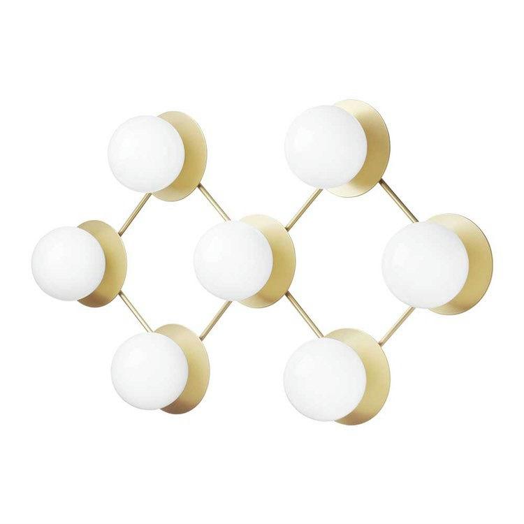 Nuura Liila Væg- og Loftlampe i Nordic Gold og Opal Hvid
