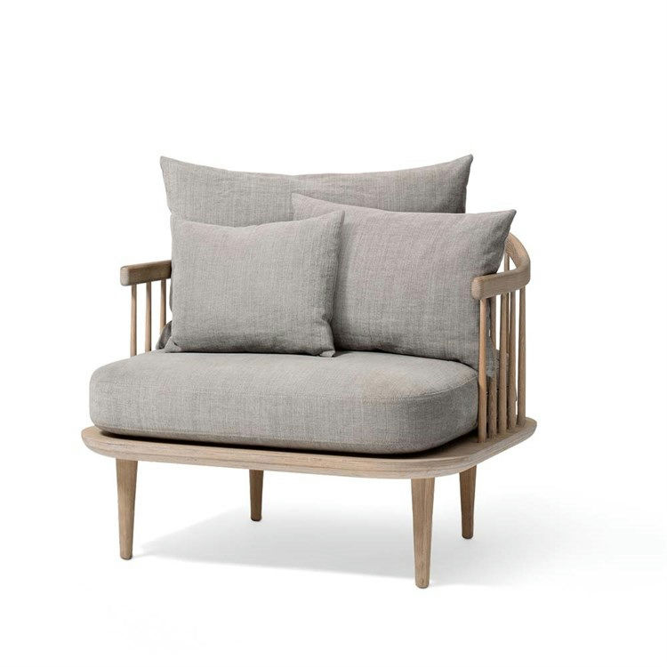 Andtradition Fly Loungestol SC1 i Hvid Olieret Eg