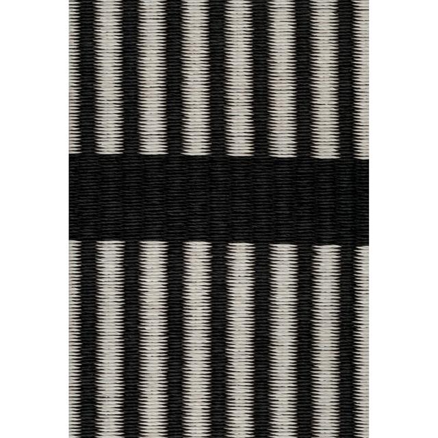 Woodnotes Cut Stripe Gulvtæppe i Papirgarn - Black Stone