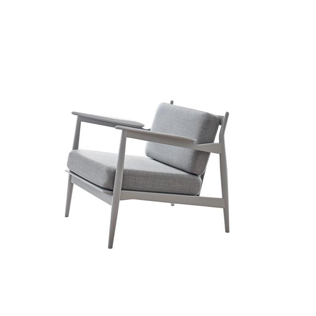 Magnus Olesen 107 Lænestol i Gråmalet Bøg - Designklassiker