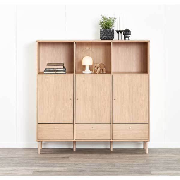 Elegant Mistral Reol i Hvidpigmenteret Eg - Tilbud!